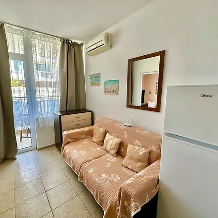 Apartamento Cozy One-bedroom In Lilia By Menada