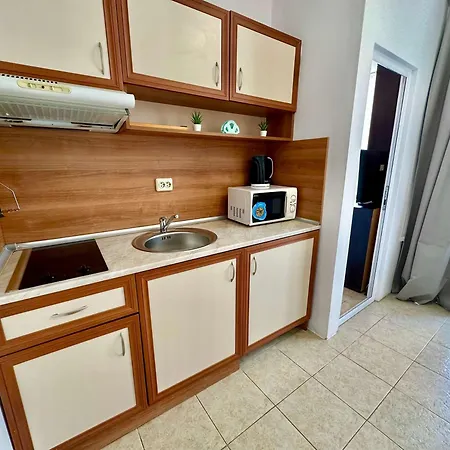 Apartamento Cozy One-bedroom In Lilia By Menada